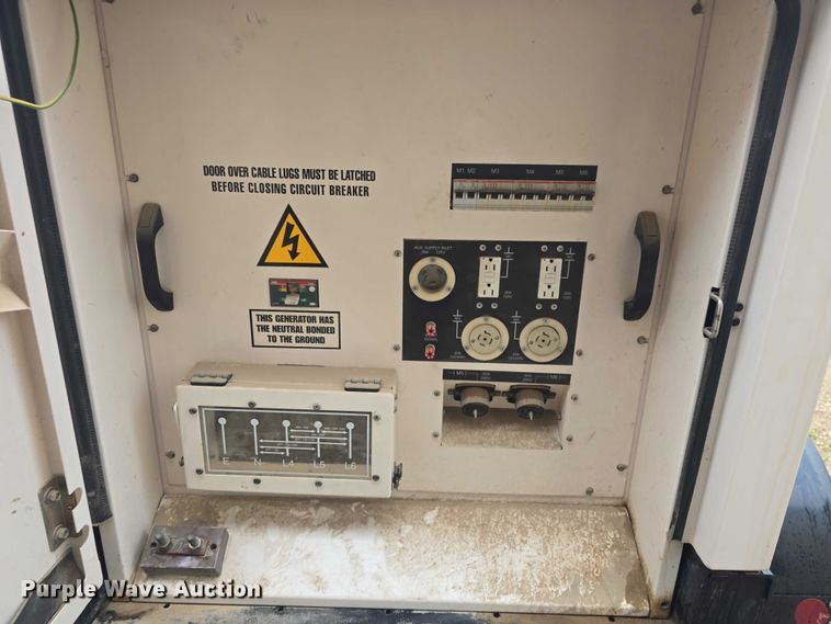 image for item EK5317 2006 Caterpillar XQ30 generator