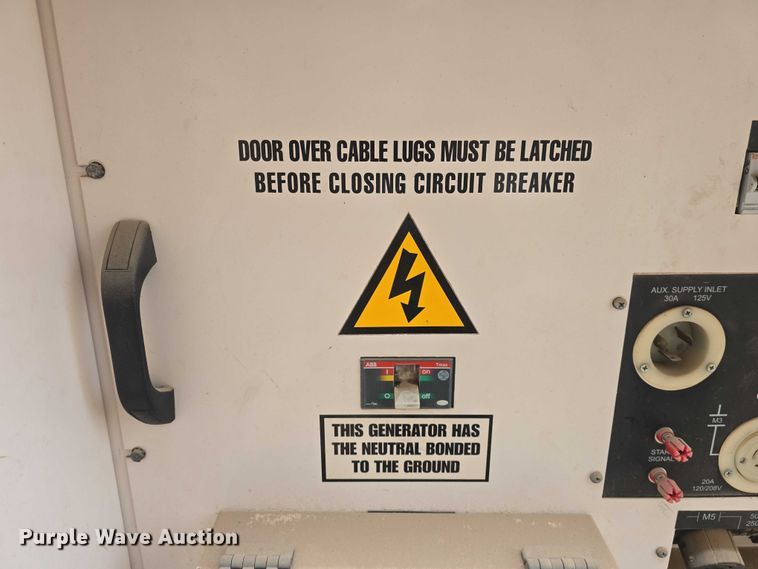 image for item EK5317 2006 Caterpillar XQ30 generator