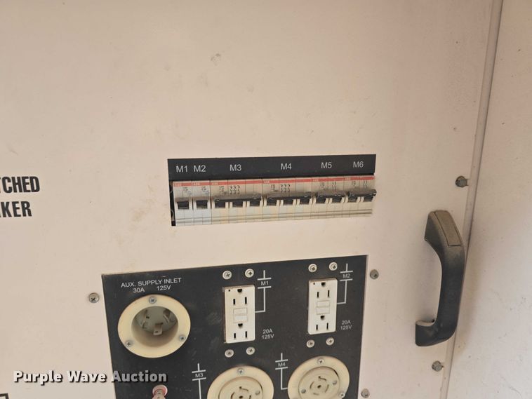 image for item EK5317 2006 Caterpillar XQ30 generator