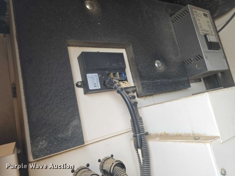 image for item EK5317 2006 Caterpillar XQ30 generator