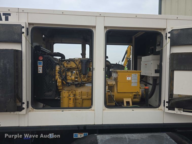 image for item EK5317 2006 Caterpillar XQ30 generator