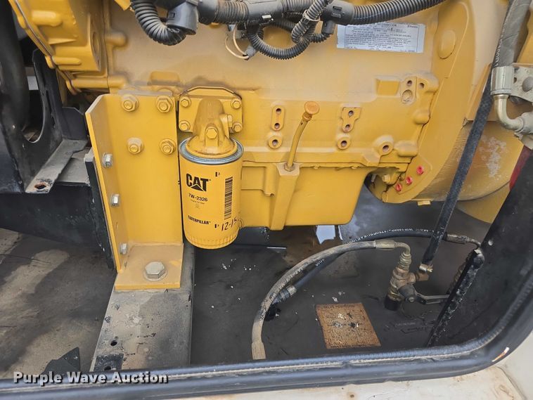 image for item EK5317 2006 Caterpillar XQ30 generator