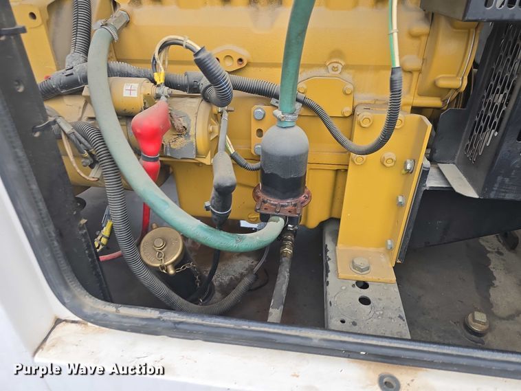 image for item EK5317 2006 Caterpillar XQ30 generator