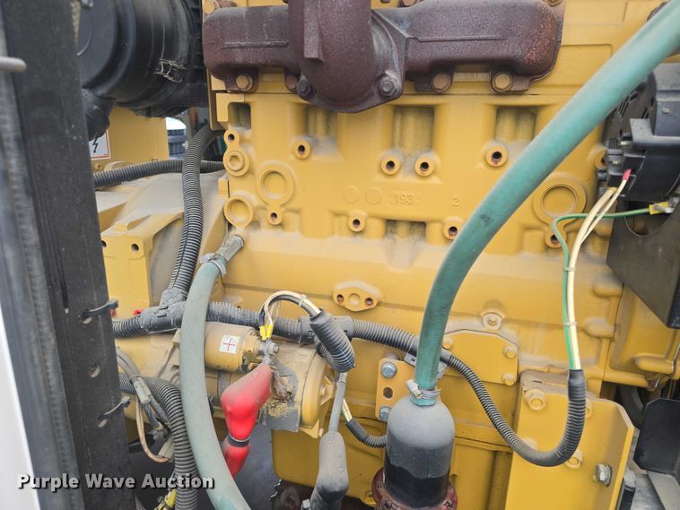 image for item EK5317 2006 Caterpillar XQ30 generator