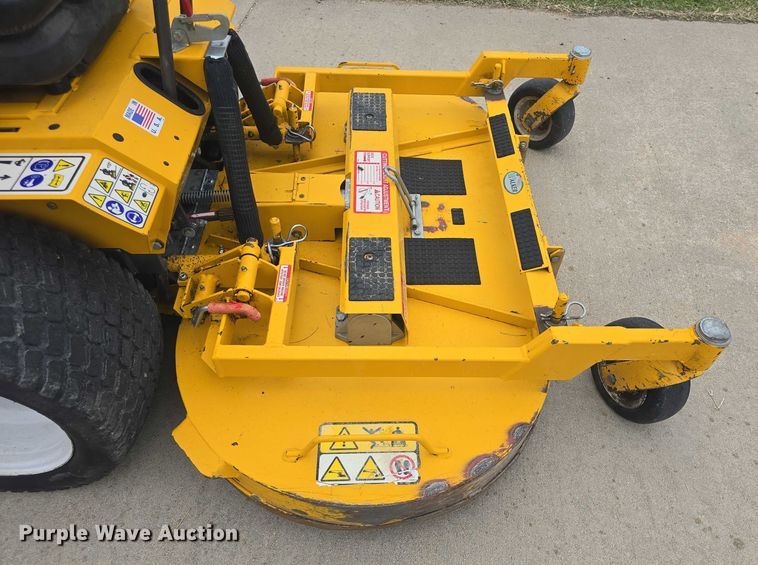 image for item EK5318 2013 Walker MDDGHS ZTR lawn mower