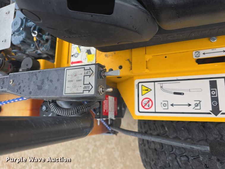 image for item EK5318 2013 Walker MDDGHS ZTR lawn mower