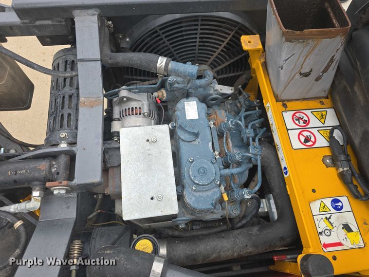 image for item EK5318 2013 Walker MDDGHS ZTR lawn mower