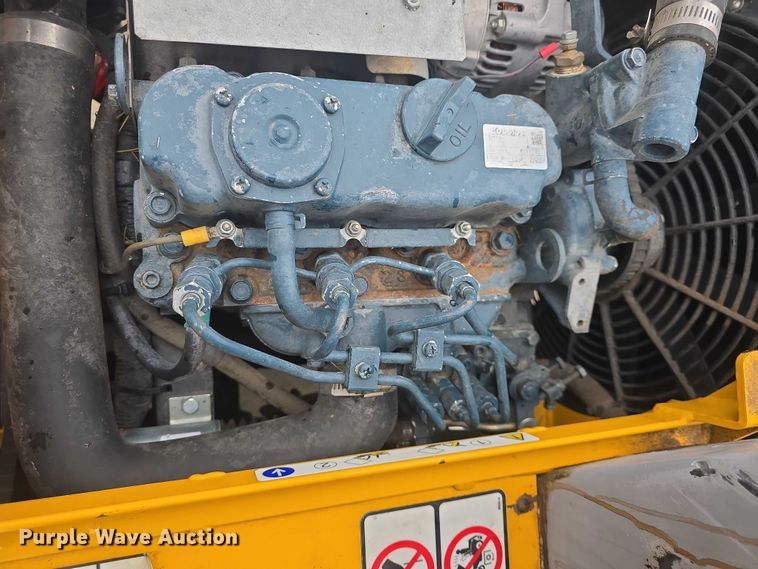 image for item EK5318 2013 Walker MDDGHS ZTR lawn mower