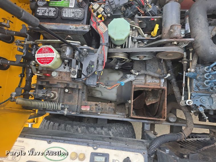 image for item EK5318 2013 Walker MDDGHS ZTR lawn mower