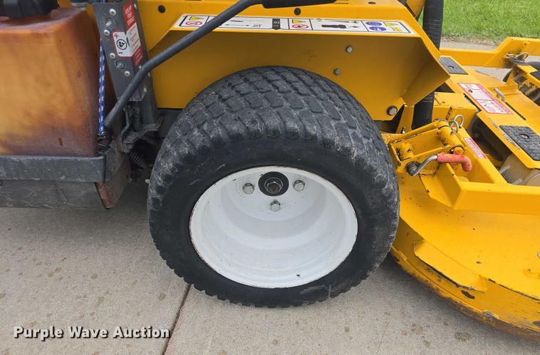 image for item EK5318 2013 Walker MDDGHS ZTR lawn mower