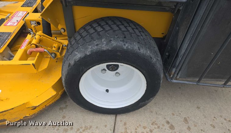 image for item EK5318 2013 Walker MDDGHS ZTR lawn mower