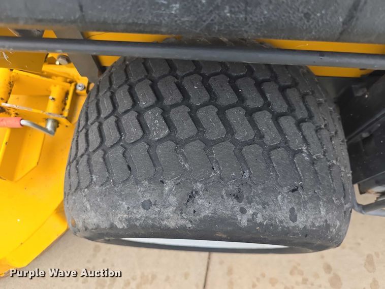 image for item EK5318 2013 Walker MDDGHS ZTR lawn mower