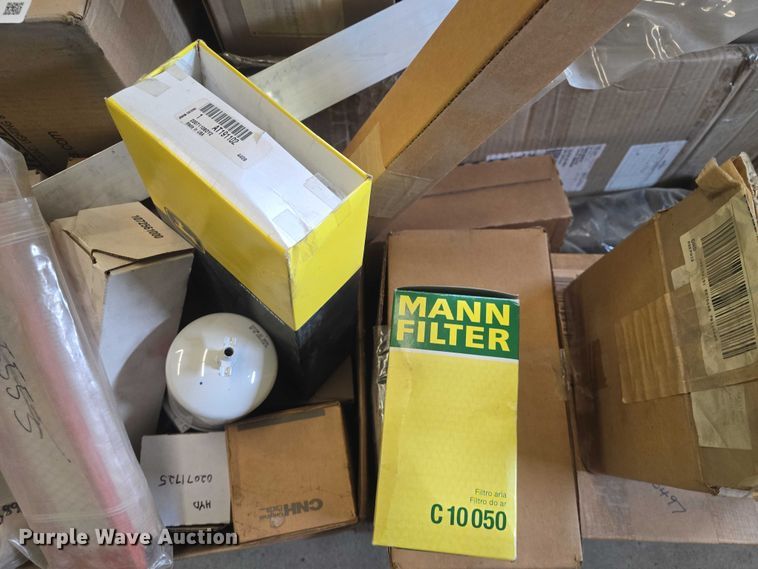 image for item EK5324 Automotive truck parts