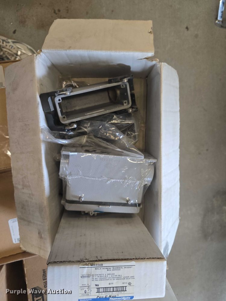 image for item EK5324 Automotive truck parts