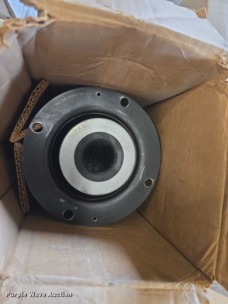 image for item EK5324 Automotive truck parts