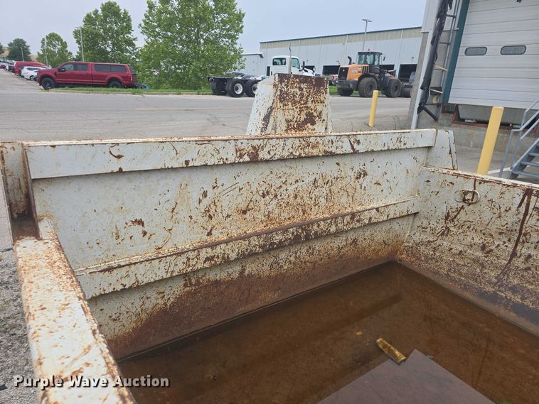 image for item EK5327 Warren WAR10 hook barrel bed