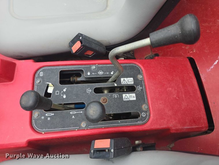 image for item EK5328 2010 Toro Workman HDX utility vehicle