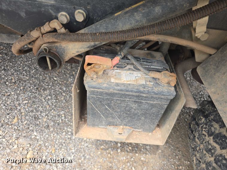 image for item EK5328 2010 Toro Workman HDX utility vehicle