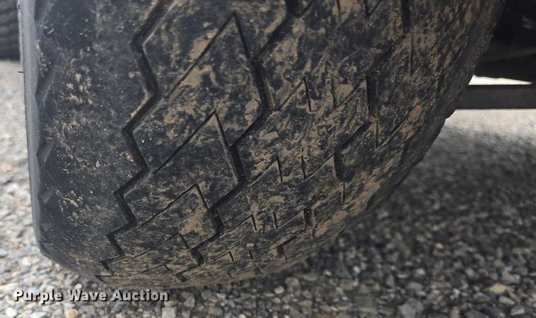 image for item EK5328 2010 Toro Workman HDX utility vehicle