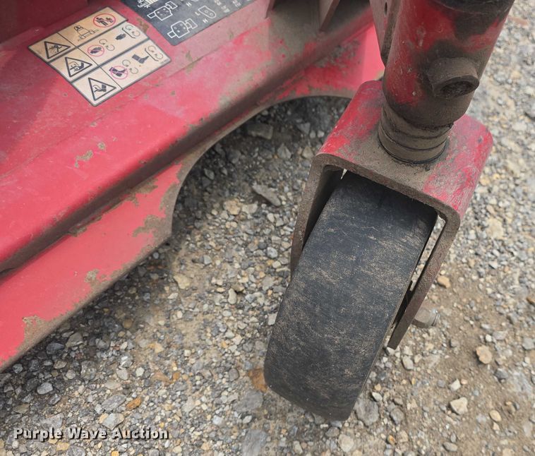 image for item EK5330 2013 Toro Groundmaster 5900 lawn mower