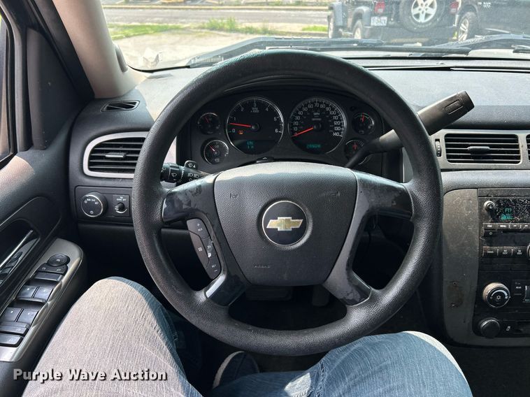 image for item EK8176 2013 Chevrolet Tahoe Police SUV