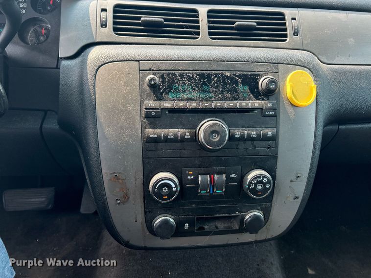 image for item EK8176 2013 Chevrolet Tahoe Police SUV