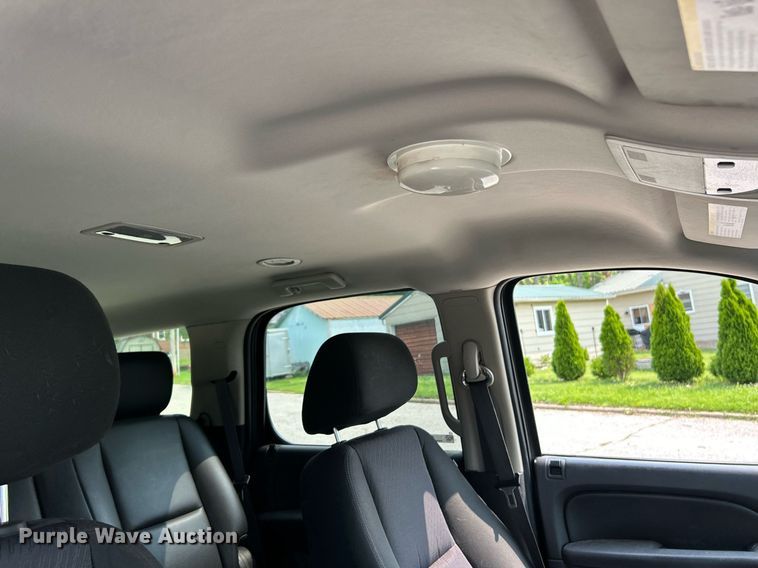 image for item EK8176 2013 Chevrolet Tahoe Police SUV