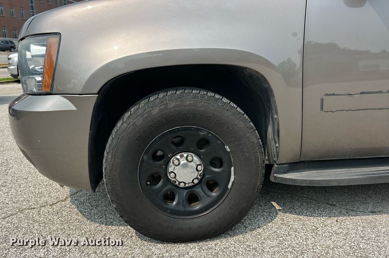 image for item EK8176 2013 Chevrolet Tahoe Police SUV