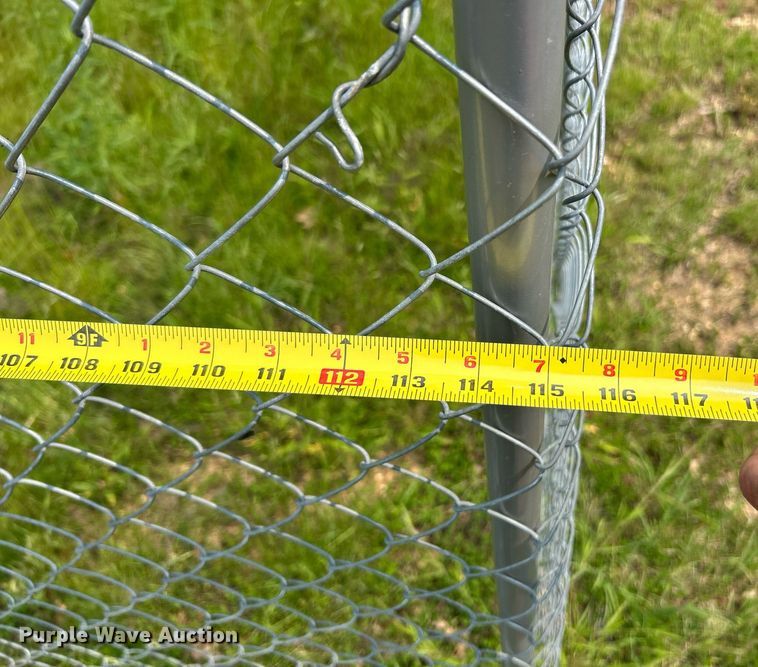 image for item EK8178 (3) dog kennels