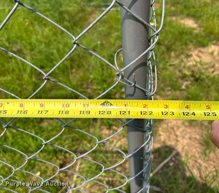 image for item EK8178 (3) dog kennels