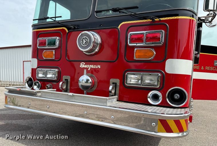 image for item EL2108 1991 Seagrave JB-40DH pumper fire truck