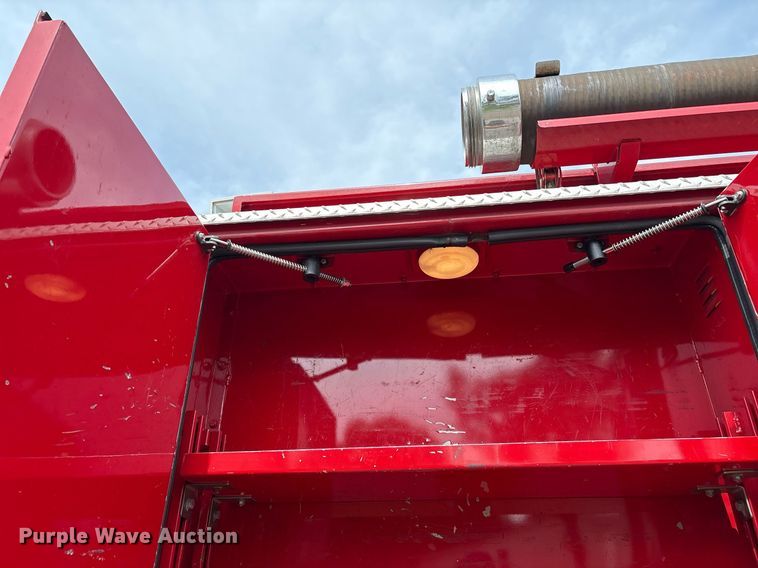 image for item EL2108 1991 Seagrave JB-40DH pumper fire truck