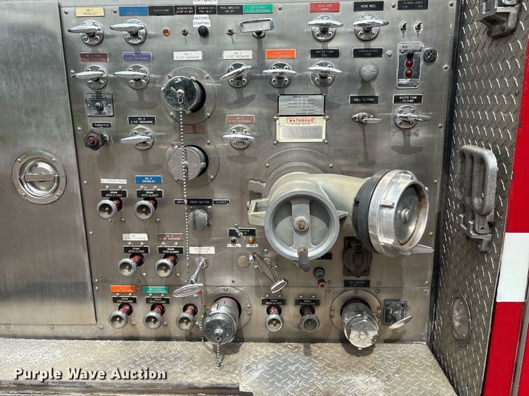 image for item EL2108 1991 Seagrave JB-40DH pumper fire truck