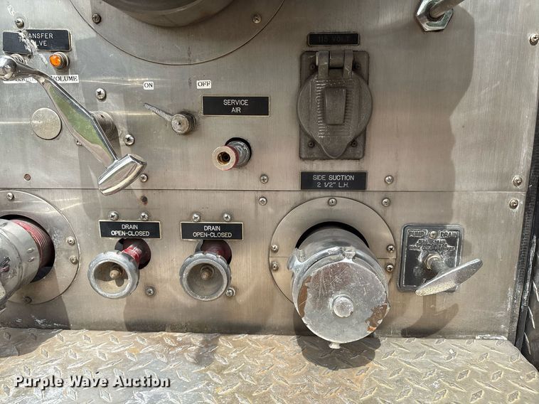 image for item EL2108 1991 Seagrave JB-40DH pumper fire truck