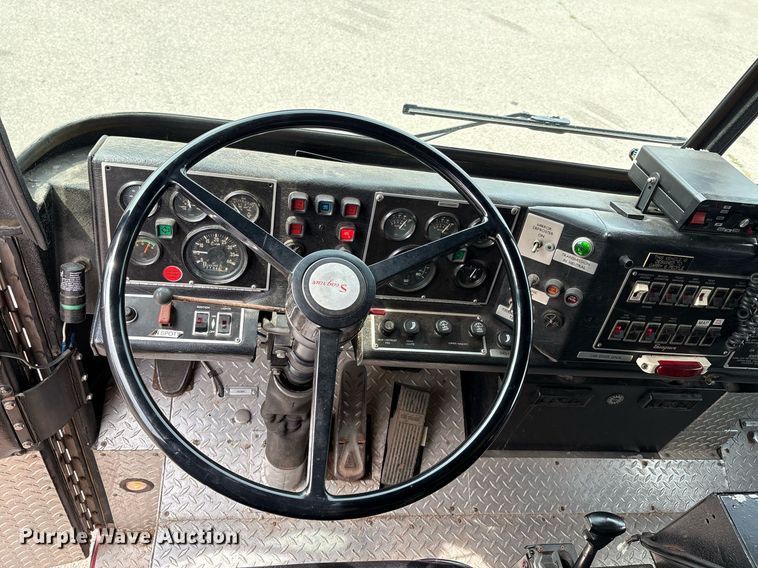 image for item EL2108 1991 Seagrave JB-40DH pumper fire truck