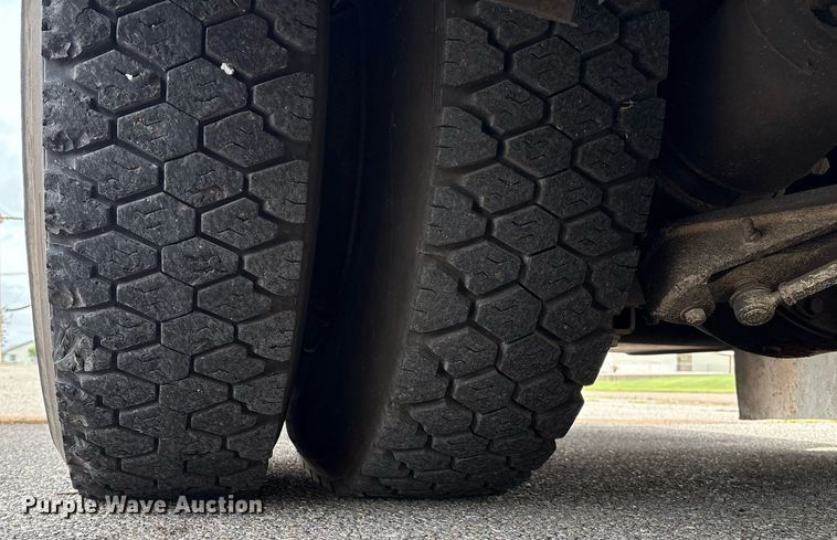 image for item EL2108 1991 Seagrave JB-40DH pumper fire truck