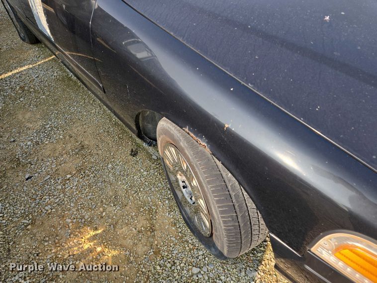 image for item EM7457 2003 Ford Crown Victoria Police Interceptor 