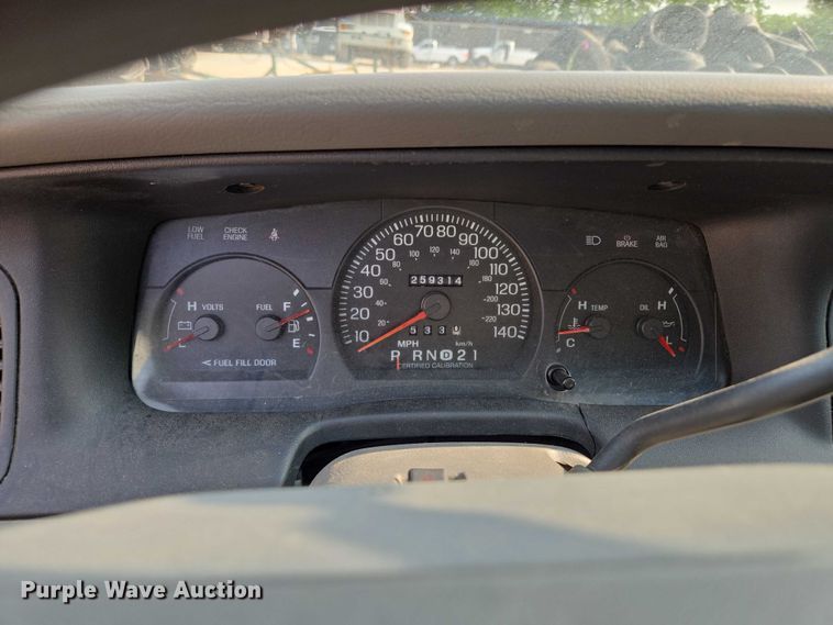 image for item EM7457 2003 Ford Crown Victoria Police Interceptor 