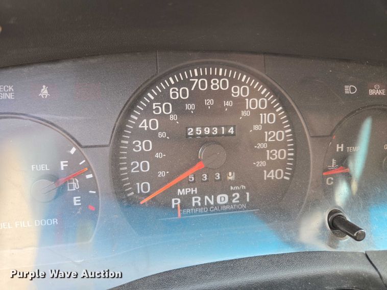 image for item EM7457 2003 Ford Crown Victoria Police Interceptor 