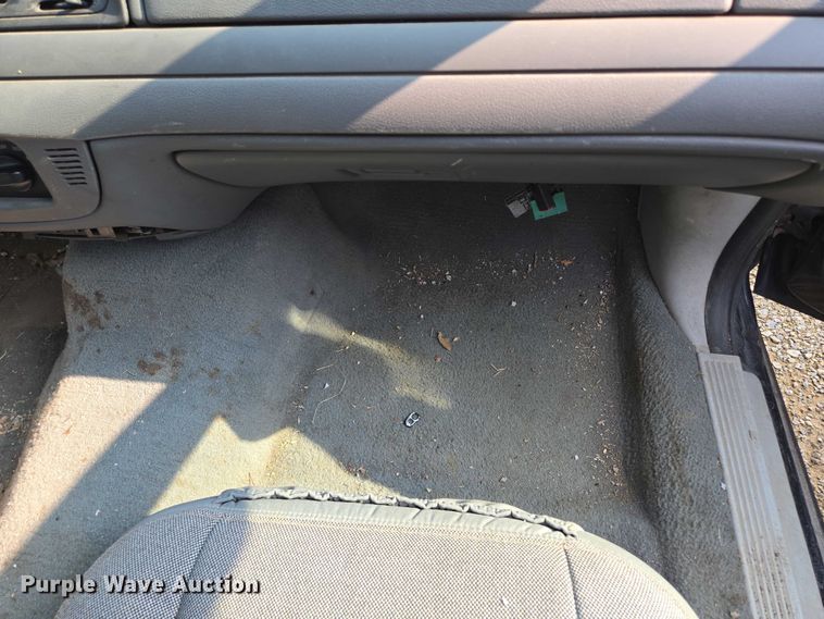 image for item EM7457 2003 Ford Crown Victoria Police Interceptor 