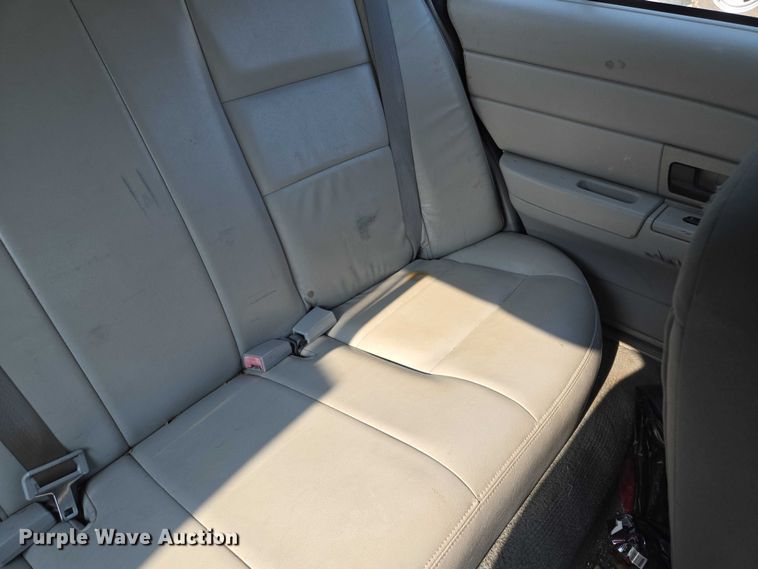 image for item EM7457 2003 Ford Crown Victoria Police Interceptor 