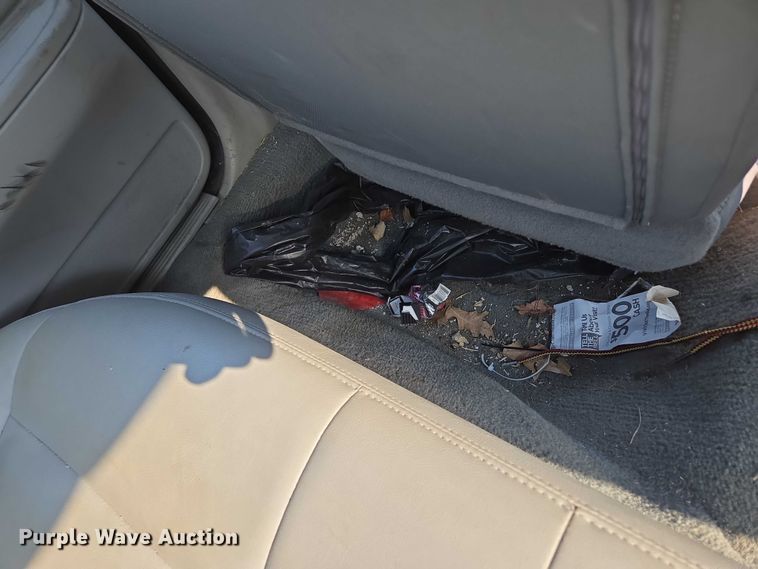 image for item EM7457 2003 Ford Crown Victoria Police Interceptor 