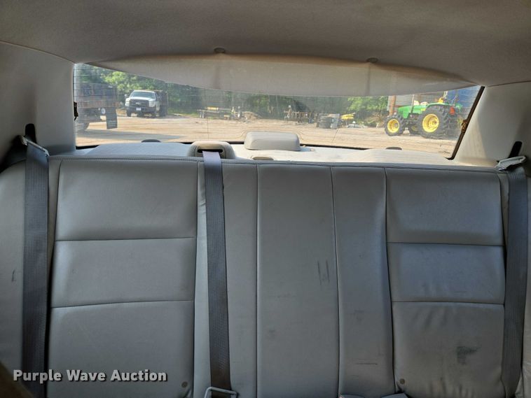 image for item EM7457 2003 Ford Crown Victoria Police Interceptor 