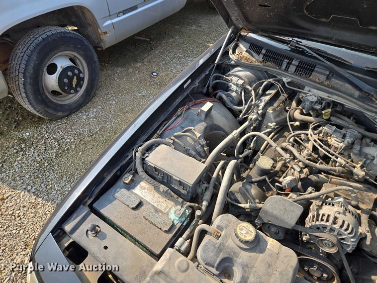 image for item EM7457 2003 Ford Crown Victoria Police Interceptor 