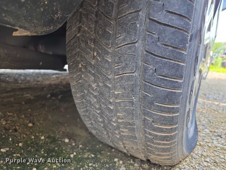 image for item EM7457 2003 Ford Crown Victoria Police Interceptor 