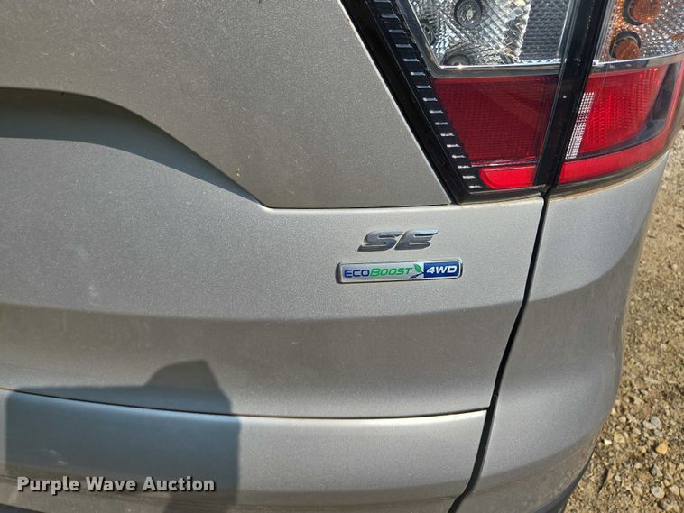 image for item EM7458 2018 Ford Escape SUV