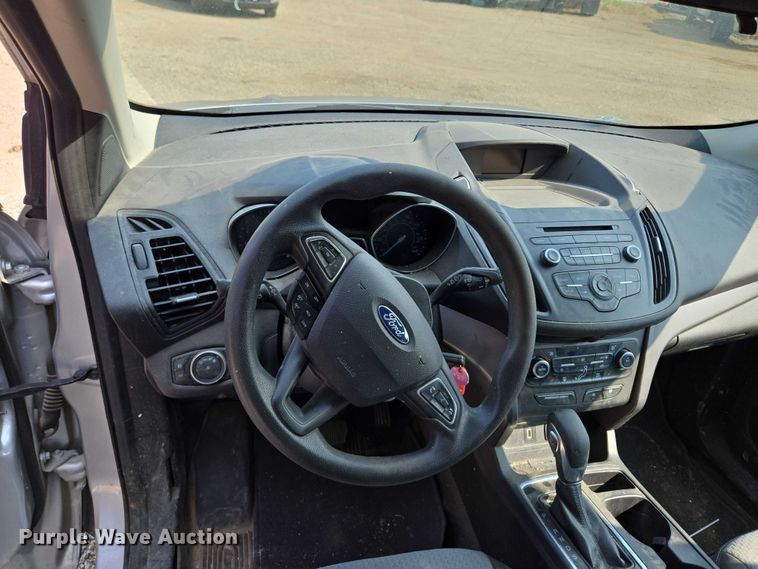 image for item EM7458 2018 Ford Escape SUV