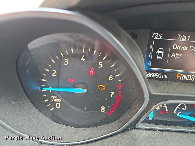 image for item EM7458 2018 Ford Escape SUV