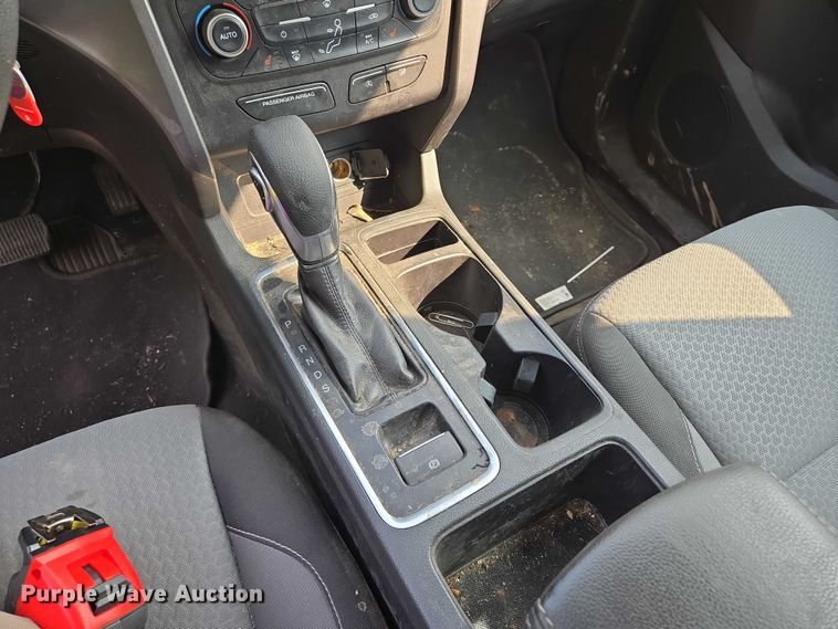 image for item EM7458 2018 Ford Escape SUV