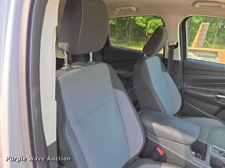 image for item EM7458 2018 Ford Escape SUV